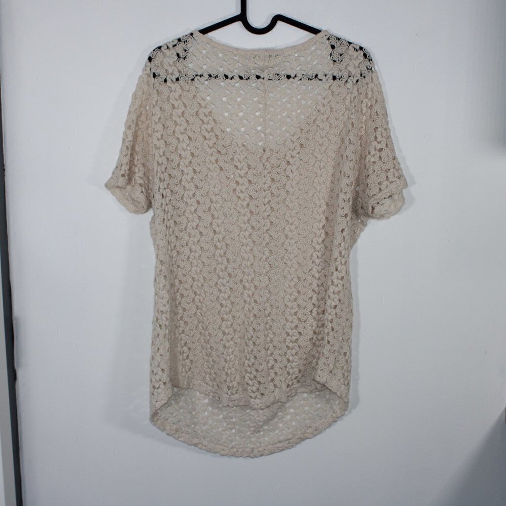 URBAN Outfitters Staring at Stars crochet cream top! Size Small - Picture 2 of 3